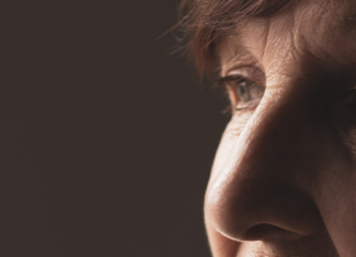 Alzheimer: perché colpisce più le donne rispetto agli uomini